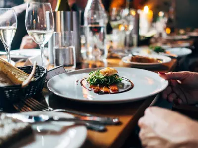 Top Tips For Marketing Your Restaurant On Social Media